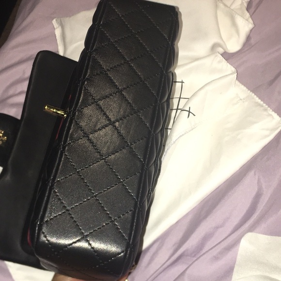 Black Quilted Leather Bag - Picture 6 of 10